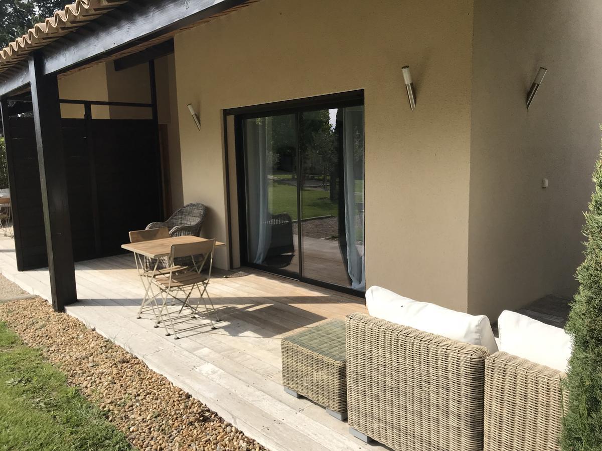 Mas Des Limites Bed and Breakfast Rognonas Esterno foto