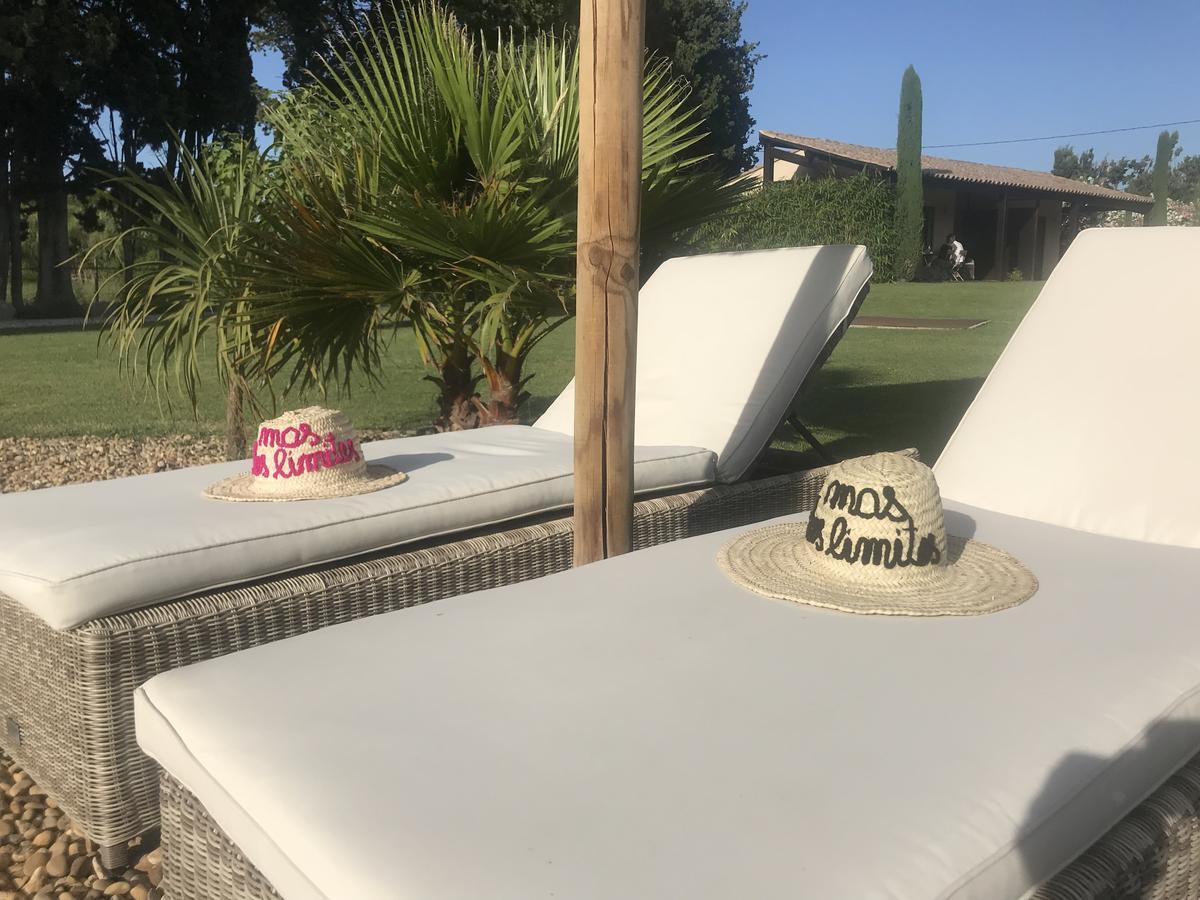 Mas Des Limites Bed and Breakfast Rognonas Esterno foto